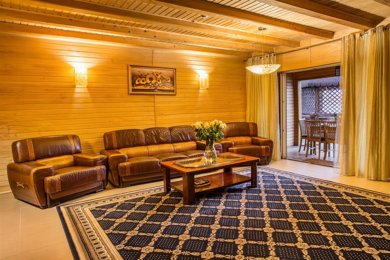 Hutor Hotel Dnipro Eksteriør bilde